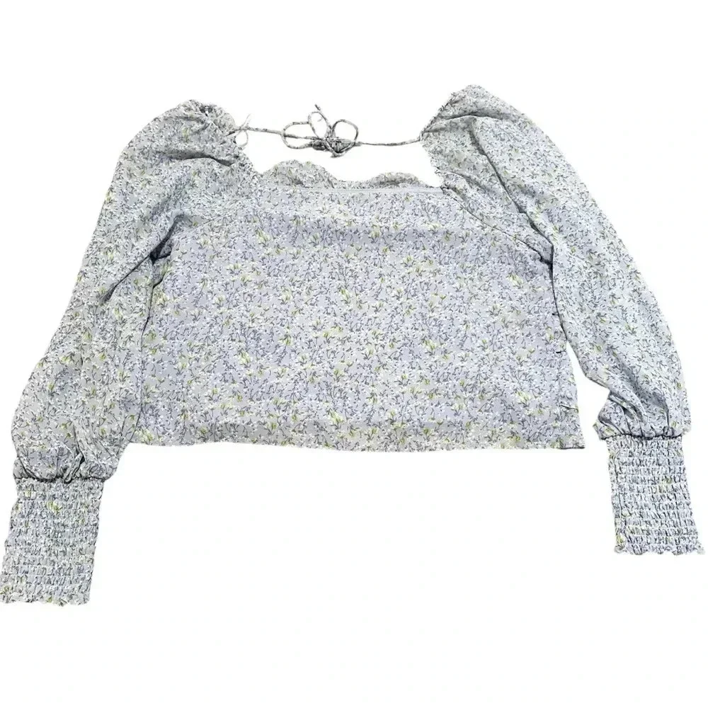 ASTR The Label• Purple floral ruffle blouse size large - Picture 3 of 12